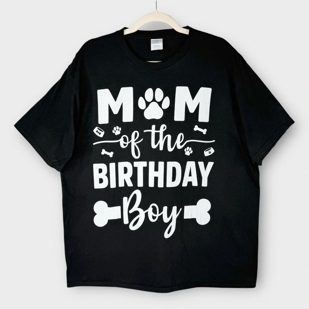 Dog Mom “Mom of the birthday boy” T-Shirt XL short sleeve black & white tee EUC